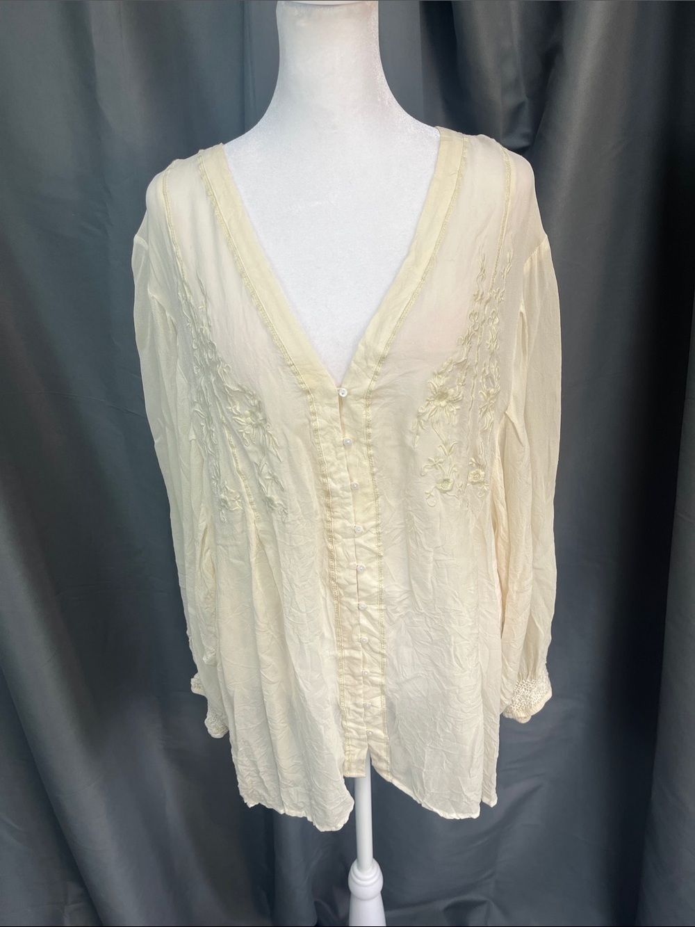 100% silk Light Cream V-Neck Embroidered Women’s Top